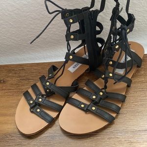 Steve Madden Black Gladiator Sandals